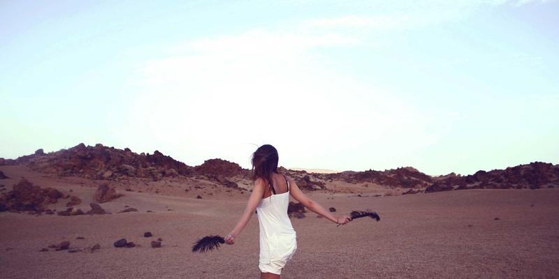 穿越周期，行稳致远：解码金茂集团财务稳健背后的现金流管理与多元化融资之道